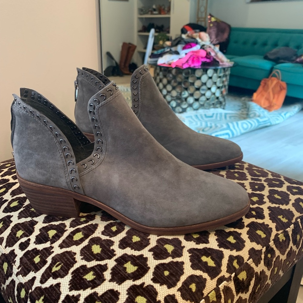 vince camuto boots